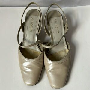 Villager Shoes Kitten Heels